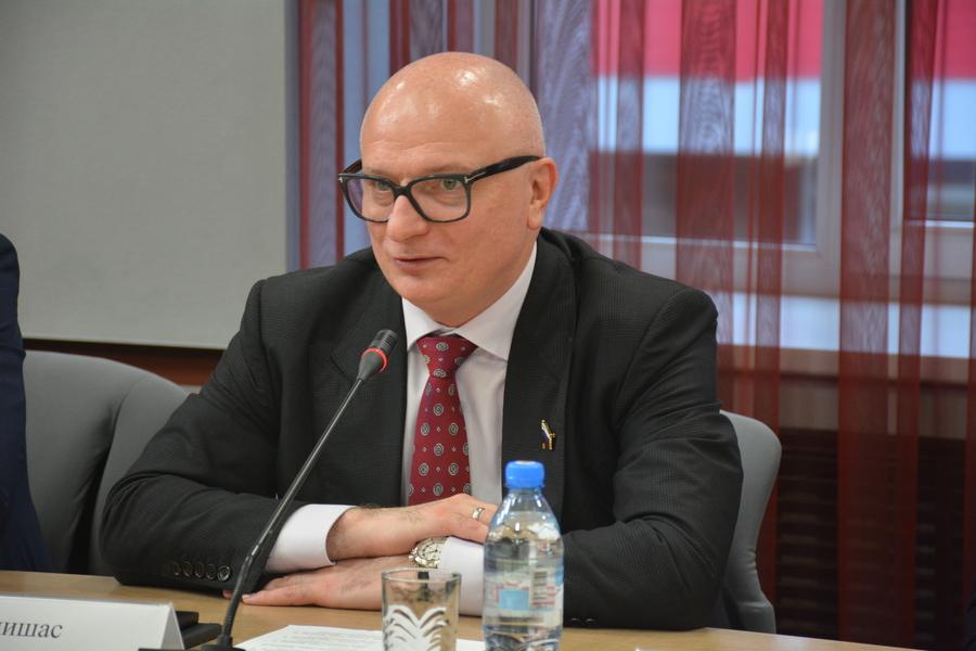Визит сенаторов в Московский филиал РАНХиГС: перспективы сотрудничества
